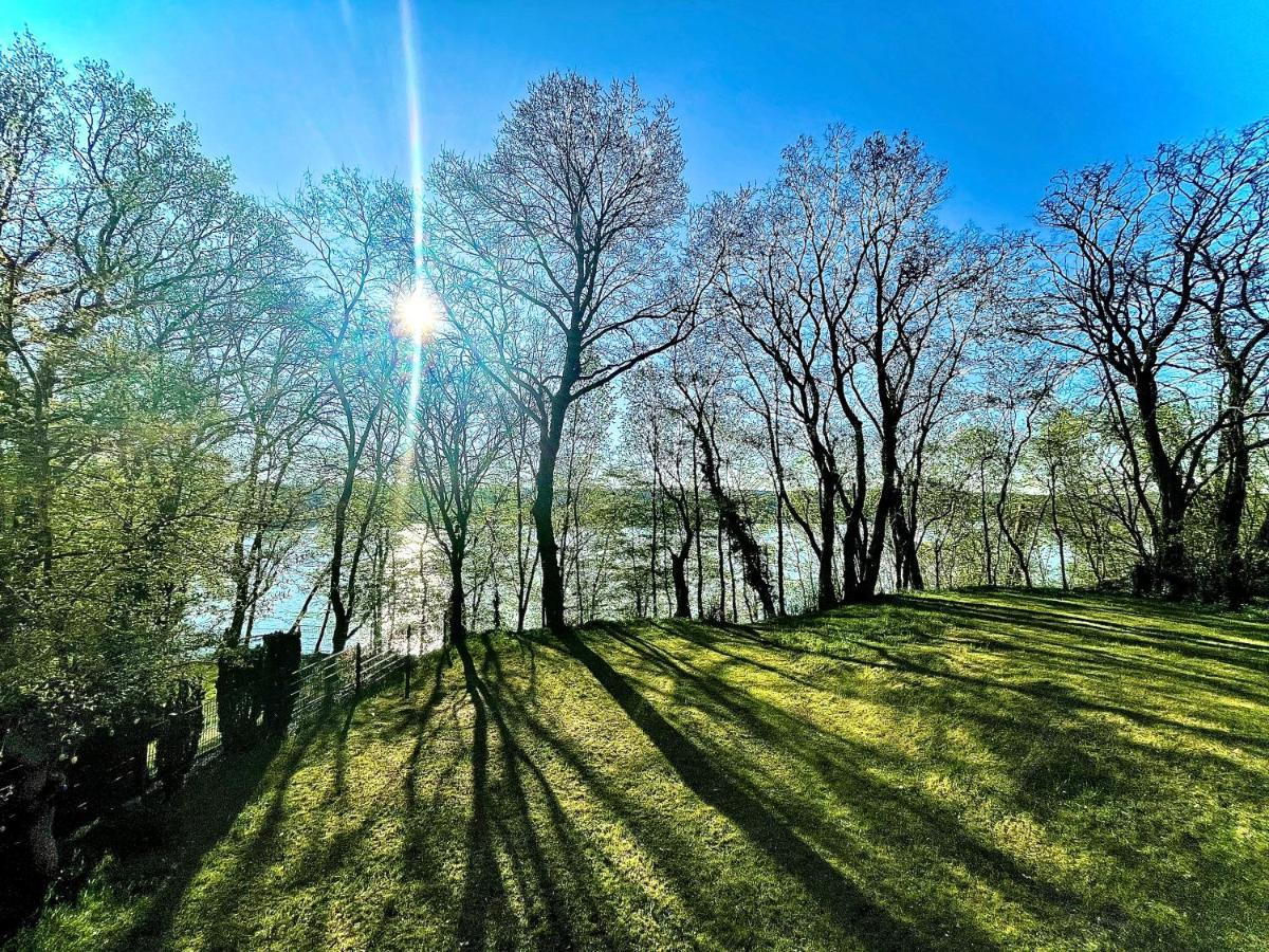 100M2 Fewo Im Haus Am See Mit Garten Bei Potsdam Schwielowsee Exterior photo